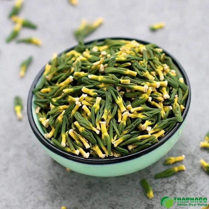 Lưu ý khi dùng trà tâm sen cho người cao huyết áp