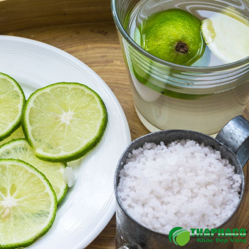 Uống nước chanh muối hạt có chữa trào ngược dạ dày không