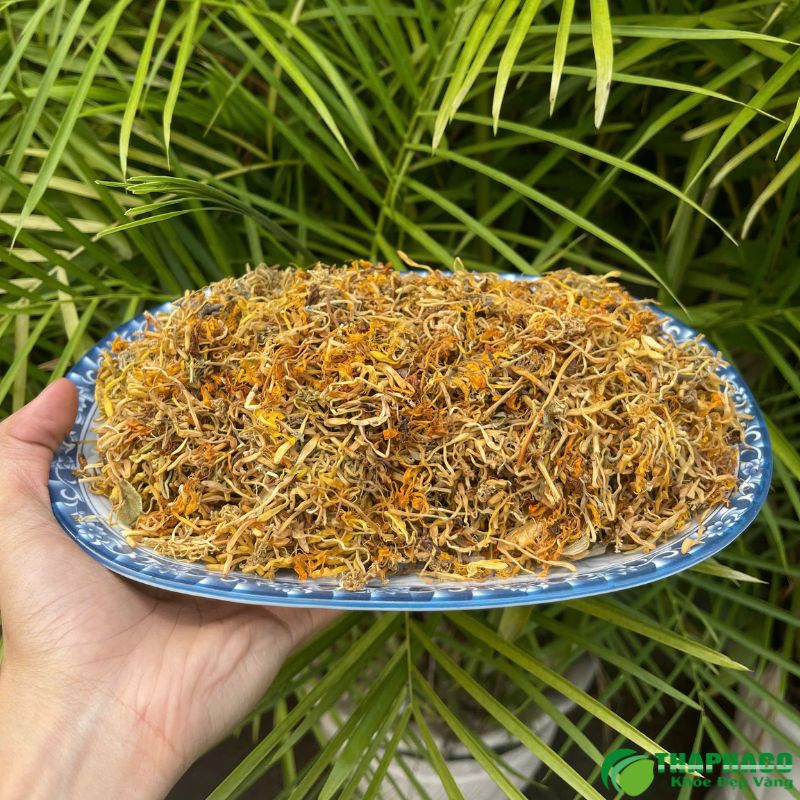 Nụ kim ngân khô giá bao nhiêu?