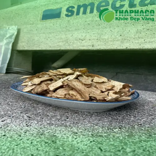 Sản phẩm bạch truật đóng gói của THAPHACO