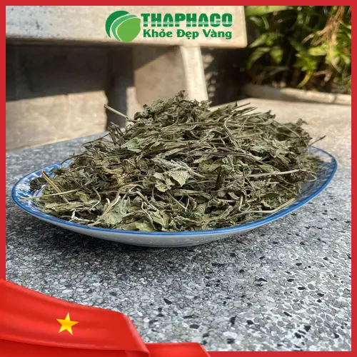 Sử dụng lá bạc hà khô trong các công thức thư giãn