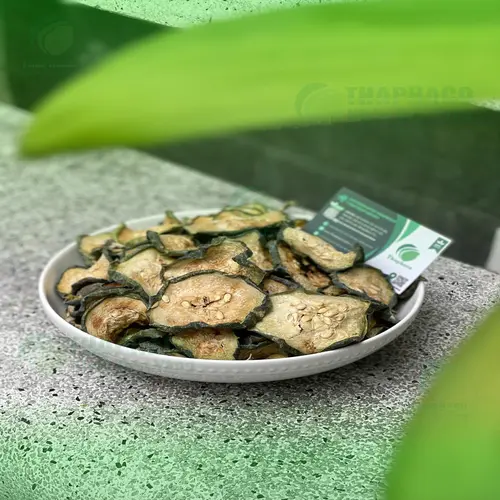 Pha trà bí đao sấy lạnh đúng cách giúp bạn tận hưởng trọn vẹn hương vị thanh mát.