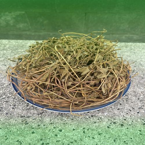 Đặc điểm chi tiết lá và hoa cây Sài Đất