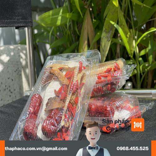 Sơ chế nguyên liệu và thảo mộc trong set canh hầm gà